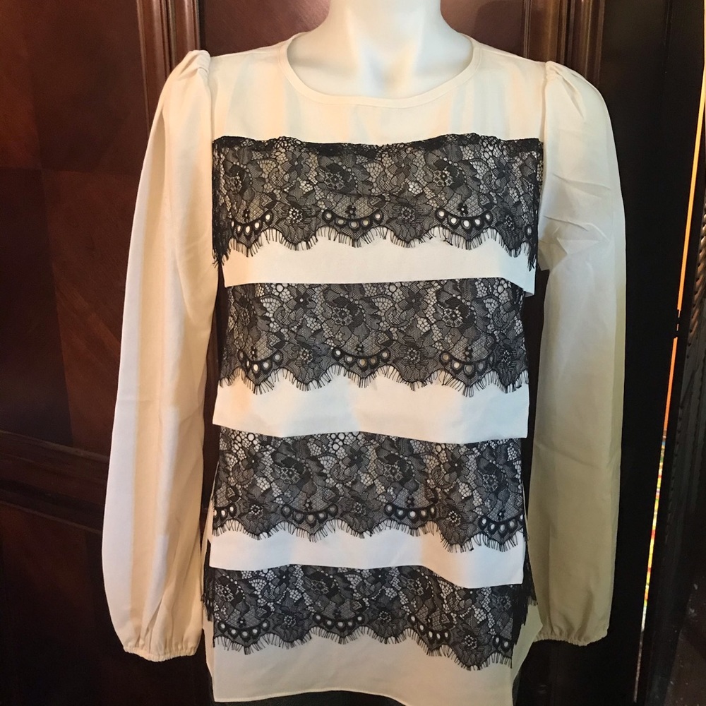 🆕 A’reve Beige with Black Lace Trims Blouse-Med
